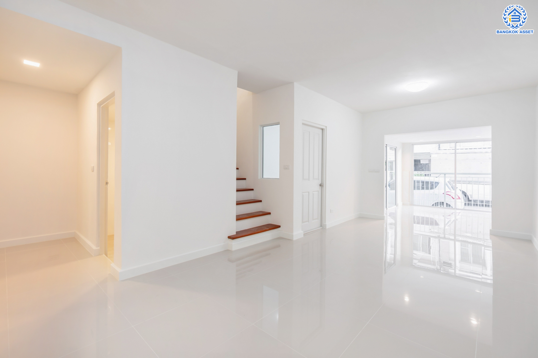 บ้านมือสองตกแต่งใหม่ ม.พฤกษาวิลล์28 วงแหวน-รัตนาธิเบศร์ (หน้ากว้าง 6 เมตร) ความสุขมีครบทุกตารางนิ้ว บนเนื้อที่ 17.5 ตร.ว. ฟังก์ชัน 3 ห้องนอน 2 ห้องน้ำ จอดรถได้ 1 คัน ครบครันทั้งครัวเคาน์เตอร์ บนทำเลสุดสะดวก ใกล้ถนนกาญจนาภิเษก เพียง 8 นาทีจาก MRT สถานี ตลาดบางใหญ่...